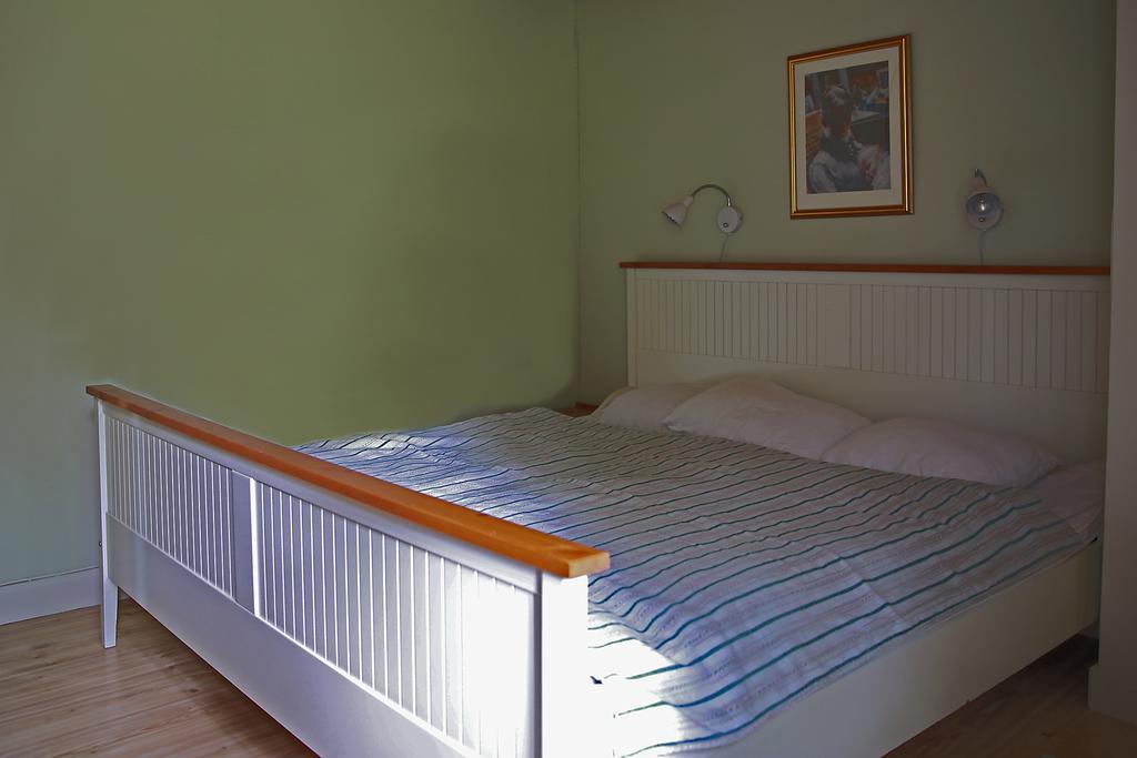 Olsbacka Gard Bed and Breakfast Falun Værelse billede